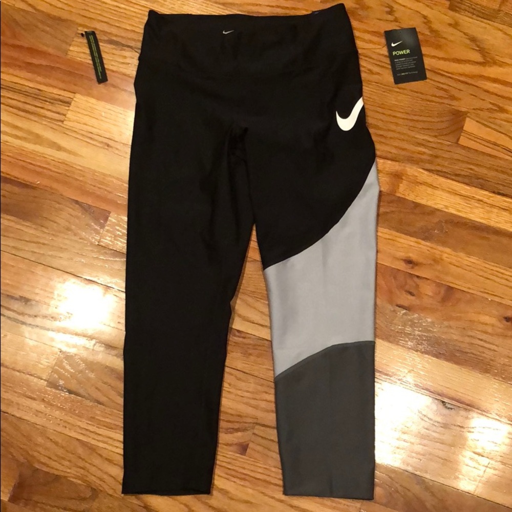 NWT Nike Dri-Fit